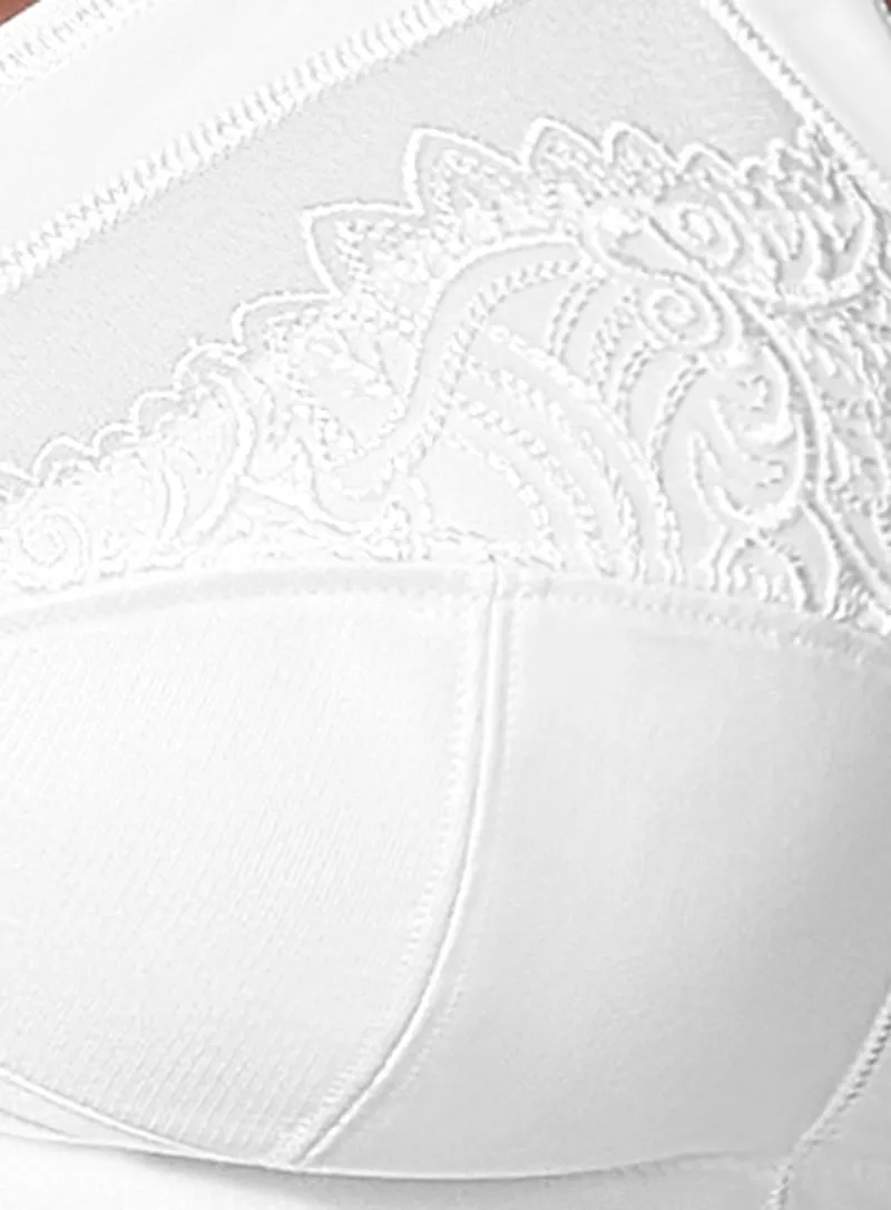 Amoena: Isadora Soft Cup Mastectomy Bra White