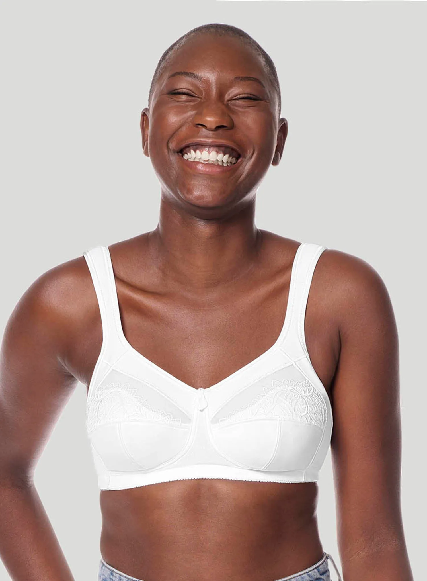 Amoena: Isadora Soft Cup Mastectomy Bra White