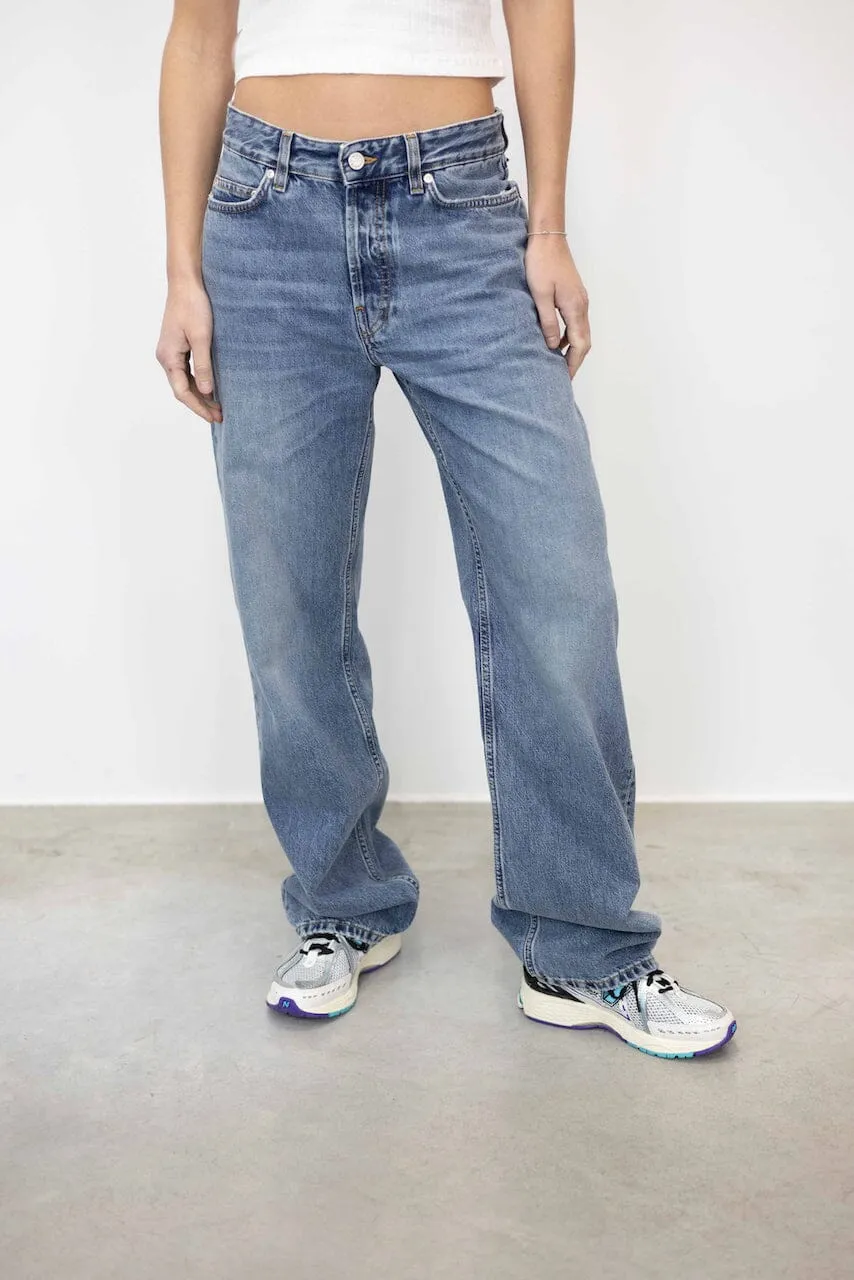 BAGGY JEANS IN DIRT VINTAGE BLUE