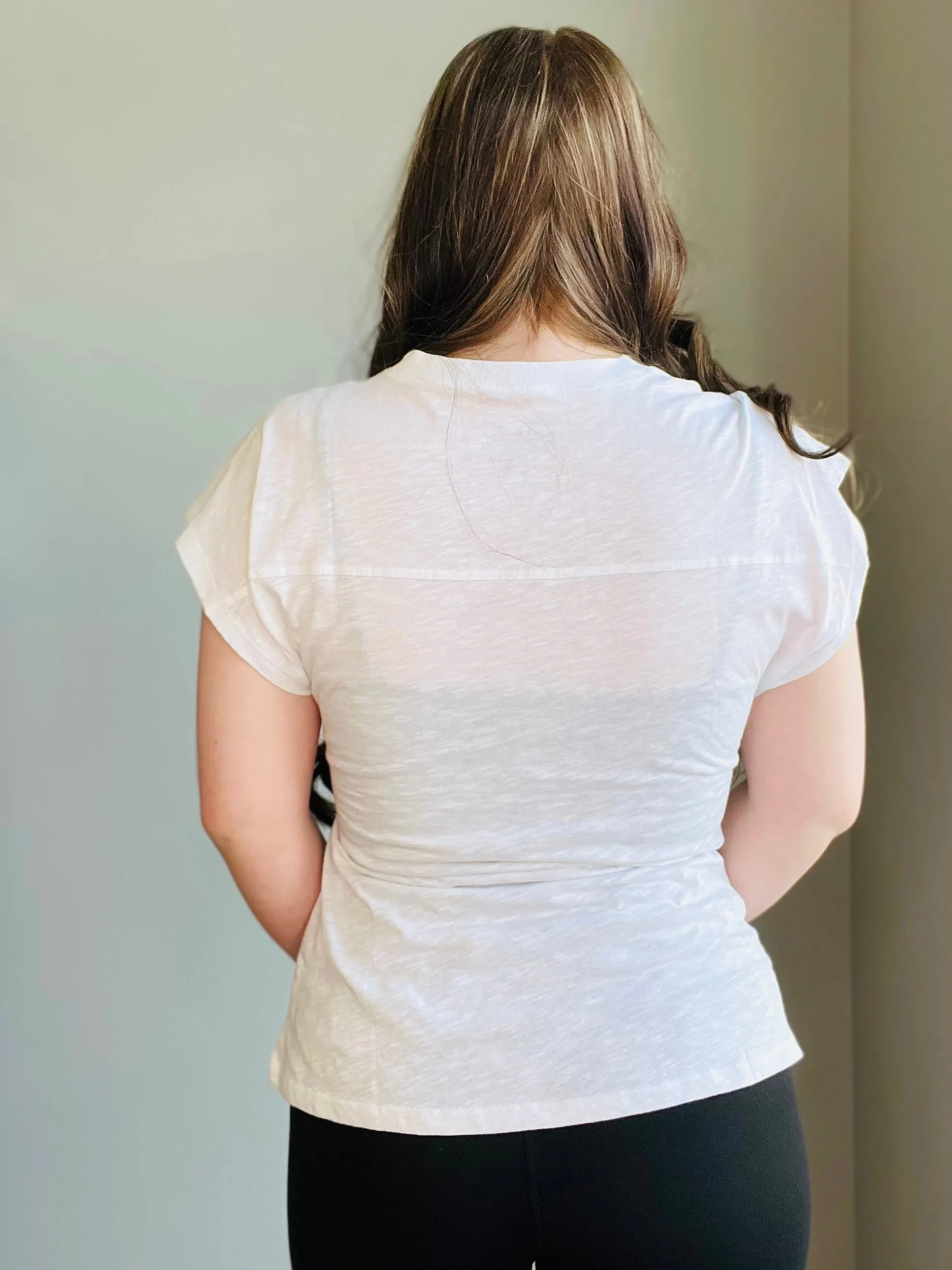 Chic Side-Tie White Tee – A Modern Take on a Classic Essential