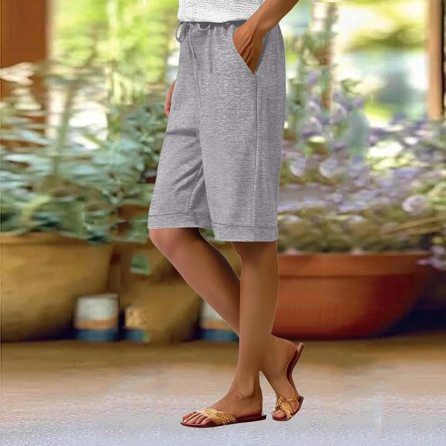 Half Shorts Pants for Women Trendy 2025 Summer Casual Shorts Elastic High Waisted Wide Leg Dressy Short with Pockets