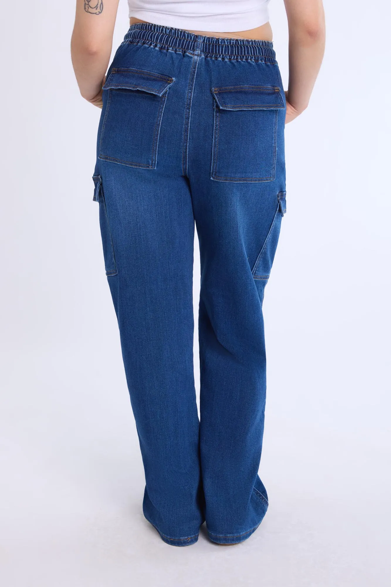 Loose Fit Cargo Jeans