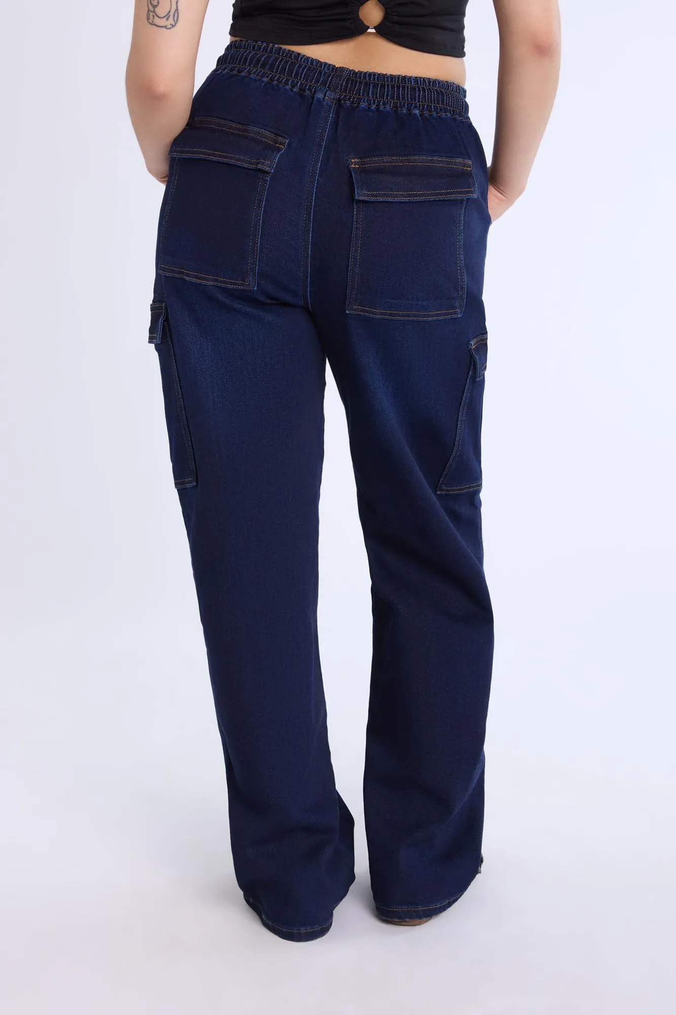 Loose Fit Cargo Jeans