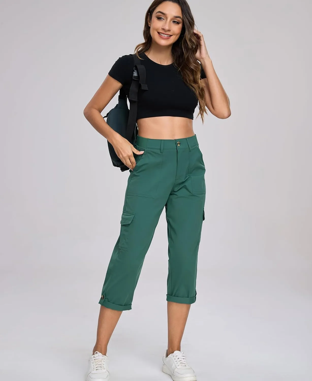 Oalka Women's Cargo Capri Pants Relaxed Fit Knit Waist Cropped Pant Casual Hiking Capris