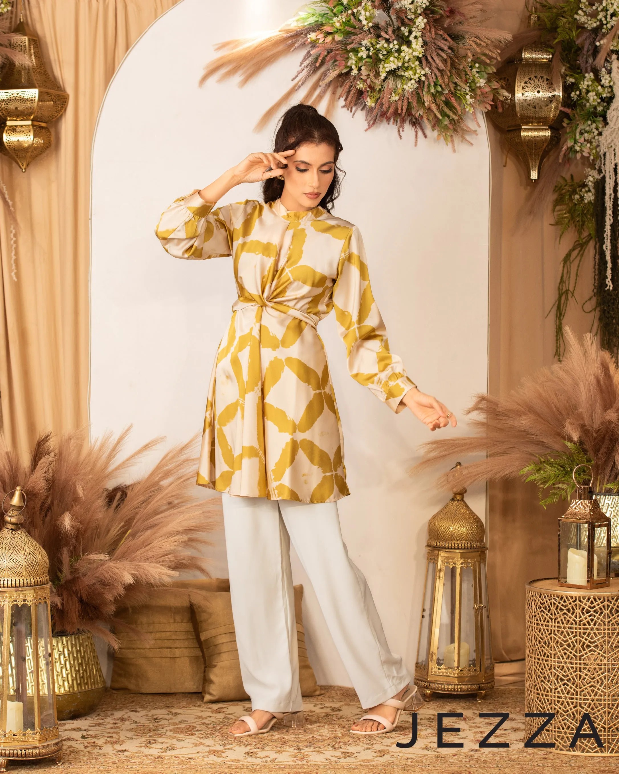 Printed Satin Mandarin Collar Top 61451