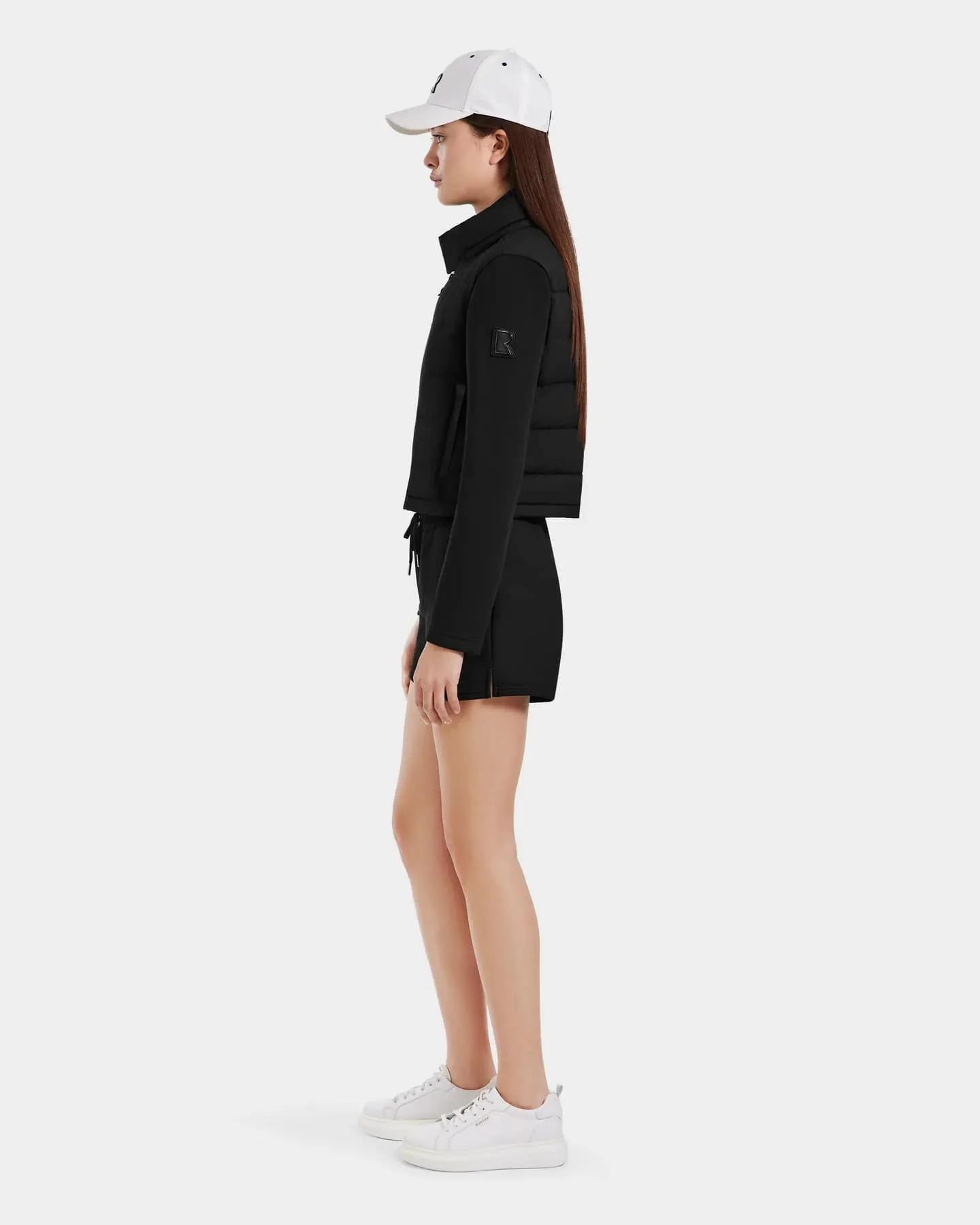 RUD-8125026 AUSHA BLACK LIGHT DOWN JACKET