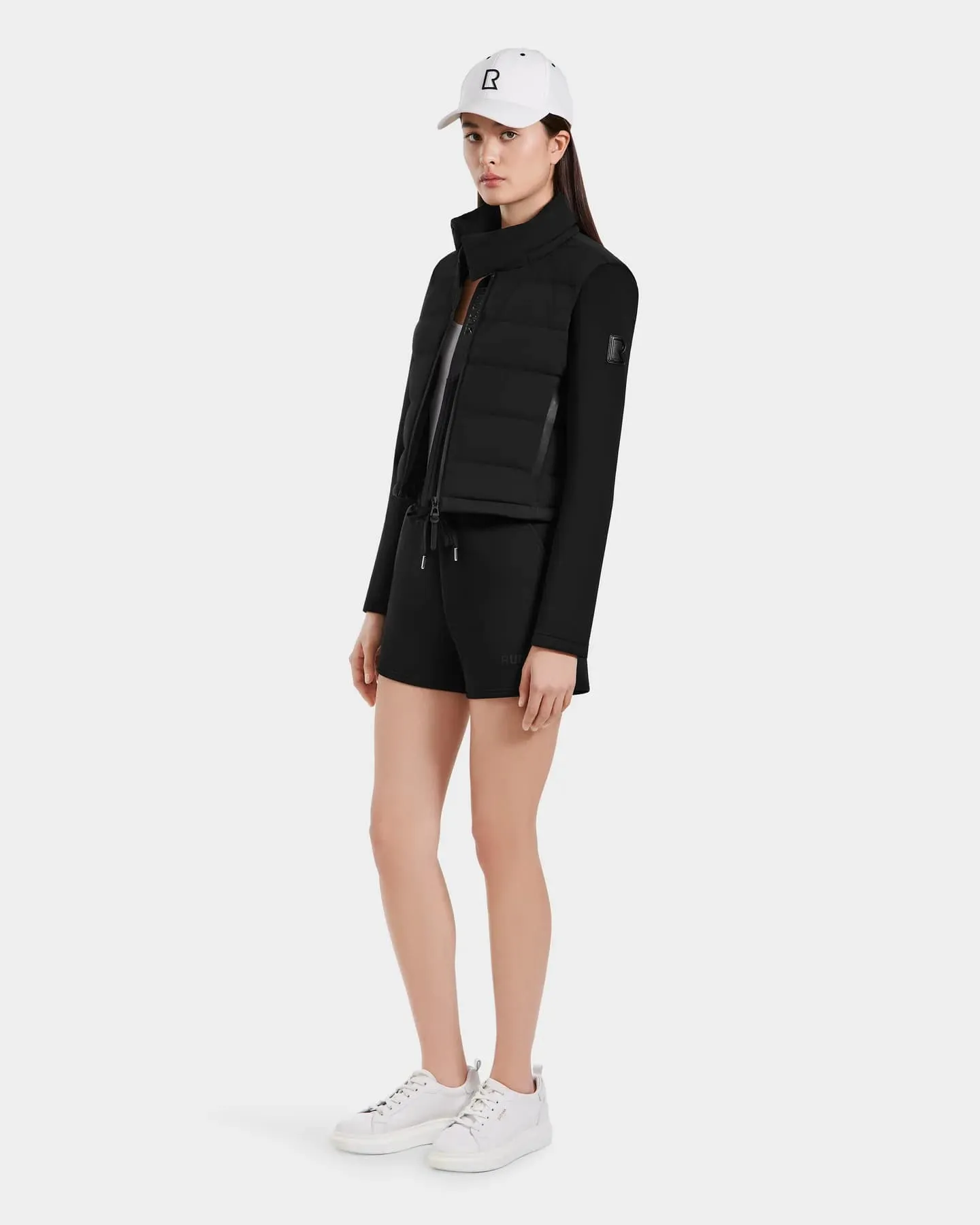 RUD-8125026 AUSHA BLACK LIGHT DOWN JACKET