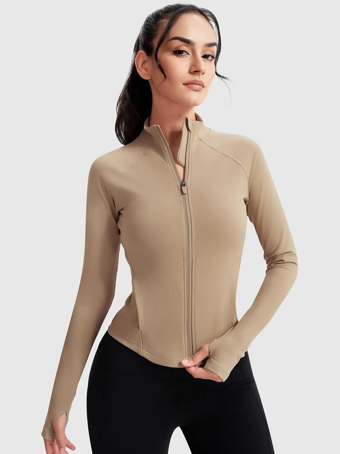 VUTRU Women's Zip Up Cropped Workout Jacket Super Slim Fit Yoga Jackets Lightweight Running Athletic Jacket with Thumb Holes