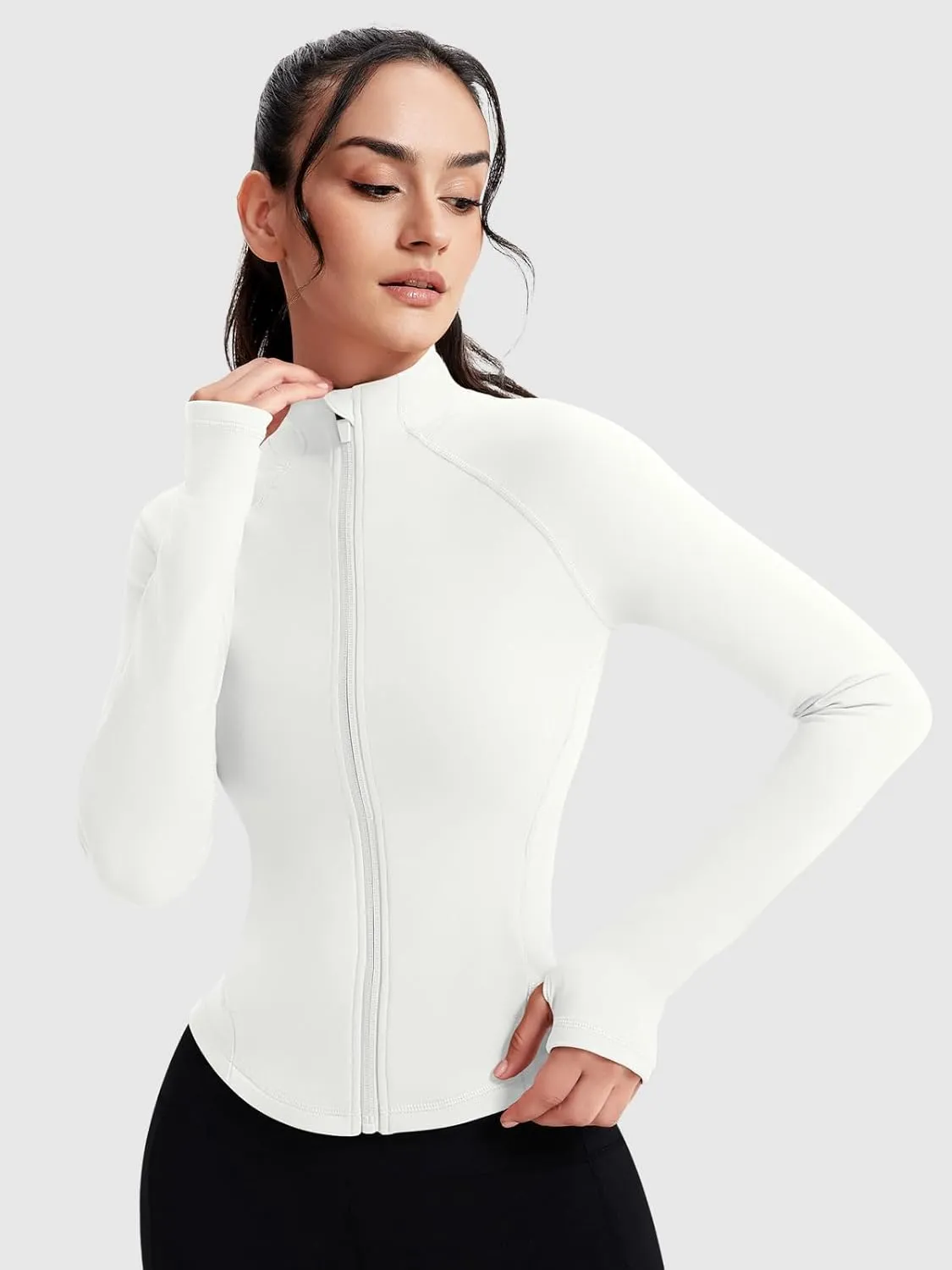VUTRU Women's Zip Up Cropped Workout Jacket Super Slim Fit Yoga Jackets Lightweight Running Athletic Jacket with Thumb Holes