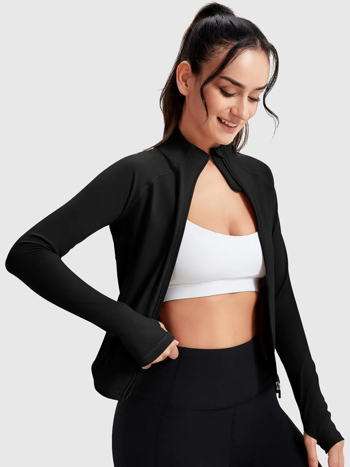 VUTRU Women's Zip Up Cropped Workout Jacket Super Slim Fit Yoga Jackets Lightweight Running Athletic Jacket with Thumb Holes
