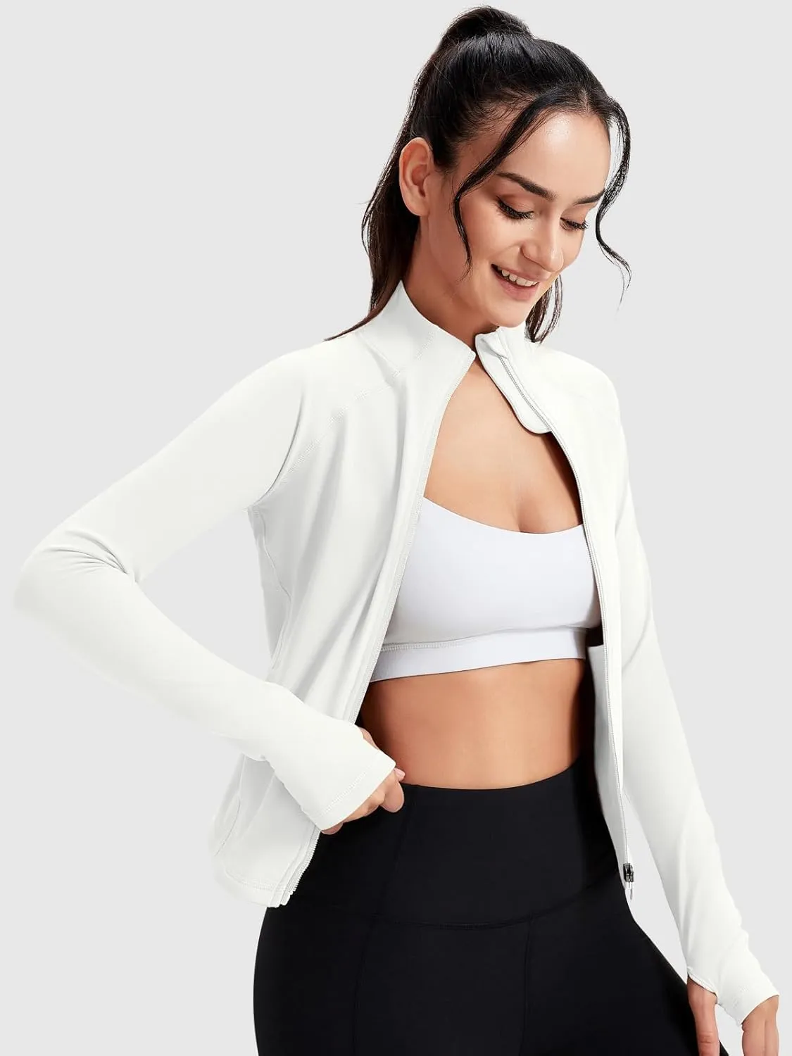VUTRU Women's Zip Up Cropped Workout Jacket Super Slim Fit Yoga Jackets Lightweight Running Athletic Jacket with Thumb Holes