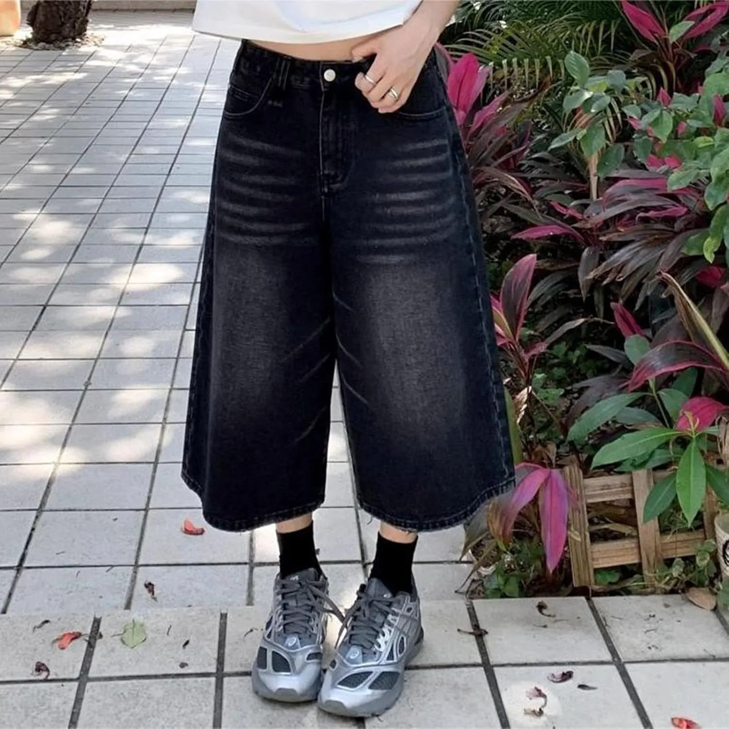 Women's Wide Leg Jeans High Waisted Casual Stretchy Capri Pants Girls Trendy Summer Y2k Baggy Vintage Denim Shorts