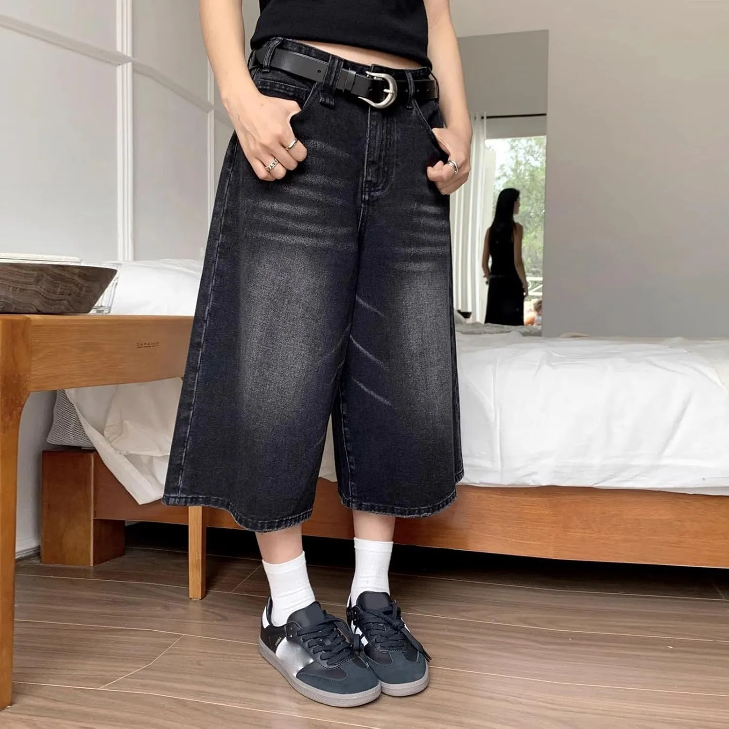 Women's Wide Leg Jeans High Waisted Casual Stretchy Capri Pants Girls Trendy Summer Y2k Baggy Vintage Denim Shorts